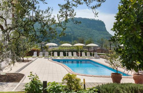 Garda Villa | Ca' Le Terrazze With Pool