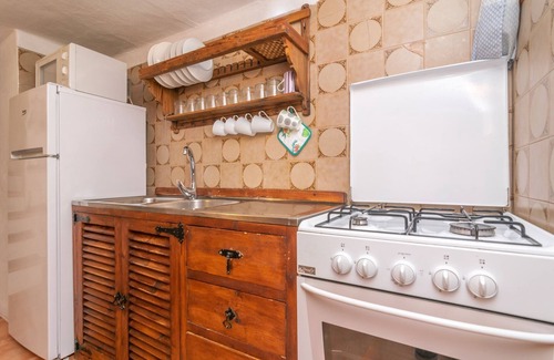 Fornalutx Ski Chalet | Ca'n Mayol (banyeta) - House In Fornalutx