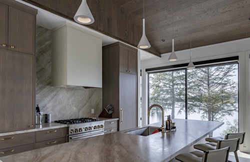 Lake of Bays Cottage | 5 bed 5 bath brand new cottage on Lake of Bays - SW Exposure