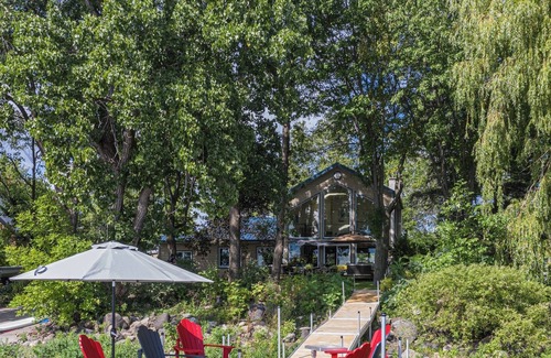 Saint-Georges-de-Clarenceville Ski Chalet | Lake Champlain Oasis