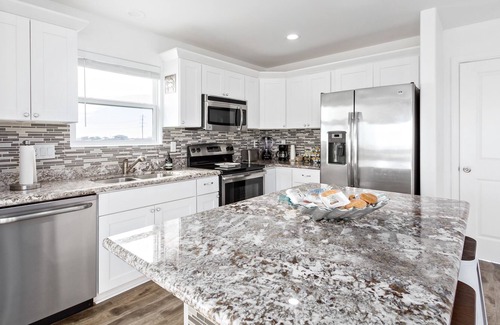 Port Bolivar House | Cab'n by the Sea - ULTRA SECLUDED BEACHFRONT HOME - 2BR/2BA