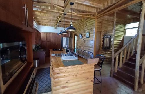 Canton Dota Ski Chalet | Cabaña Bosque Encantado - A Classic Paradise!