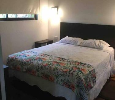 Playa Agujas Villa | Cabaña Bosquemar 1