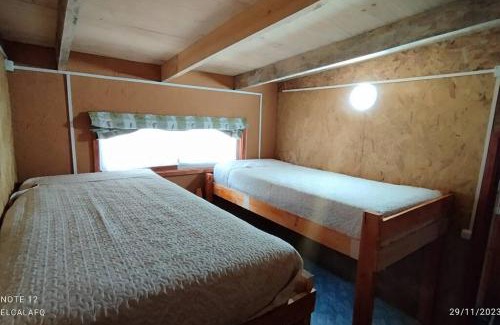 Lican Ray House | Cabaña Choroy dentro del pueblo, cercano a playas