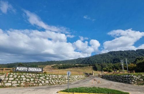 Ensenada Ski Chalet | Cabaña con vista panorámica inigualable al lago Llanquihue y volcán Osorno