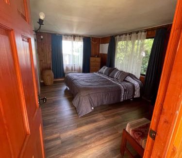 Castro House | Cabaña los zorzales