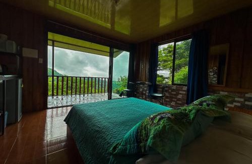 Sierra Apartment | Cabaña Paraiso Monteverde - Ocean view Farm - stay