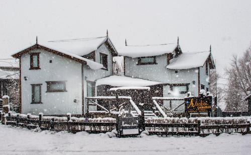 Macrozona Meseta Cerro Calafate Cabin | Cabañas Alechen