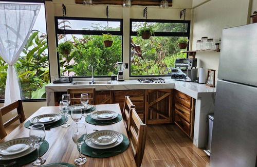 Penas Blancas Cabin | Cabañas Caeli
