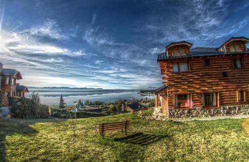 San Carlos de Bariloche Cabin | Cabañas Chesa Engadina