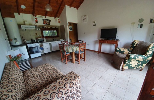 Macrozona Bahia Redonda y Primeros Faldeos Cabin | Cabañas Normana Inn