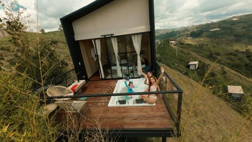 Marinilla Other | Cabañas para parejas cerca a Medellín - LUUM By Roots Rentals