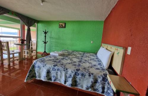 Zirahuen Ski Chalet | Cabañas y Habitaciones El Malecón