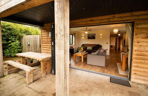 Rhayader House | Caban Nant Ddu