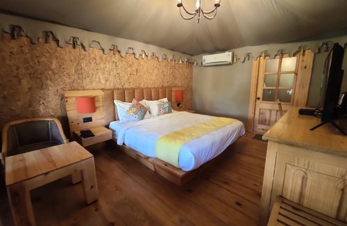 Bullawala Hotel | Cabana Affair
