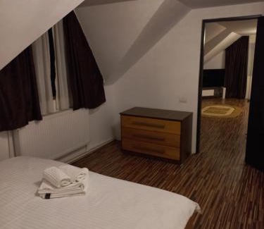 Lupeni Cabin | Cabana Antonia