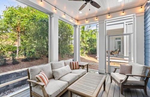 Lakeside at Blue Mountain Beach House | Cabana Blue by AvantStay Walk to Beach Golf CartBikes Included Pool Access