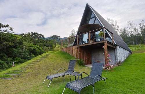 Sao Bento do Sapucai Cabin | Cabana Vale Encantado