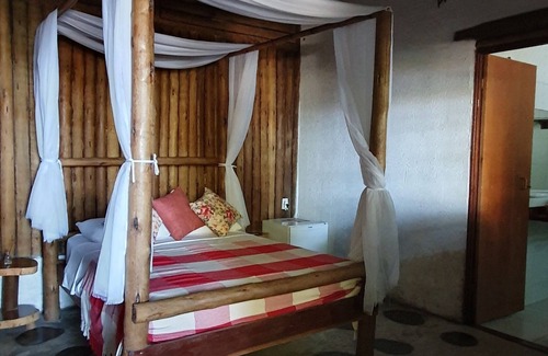 Ilha Grande Hotel | Cabanas Paraiso