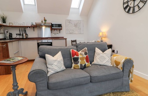 Newton St Loe Cottage | Cabin ∙ 1 bedroom ∙ 2 guests