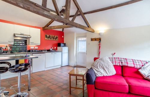 Gissing Cottage | Cabin ∙ 1 bedroom ∙ 2 guests