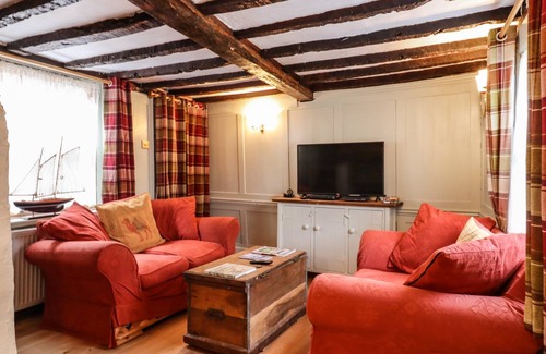 Harwich Cottage | Cabin ∙ 1 bedroom ∙ 2 guests
