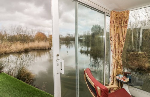 Beckford Cottage | Cabin ∙ 1 bedroom ∙ 2 guests