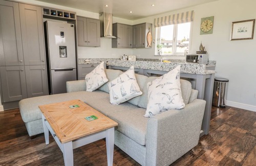 Embleton Cottage | Cabin ∙ 1 bedroom ∙ 2 guests