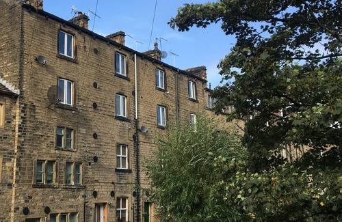 Holmfirth Cottage | Cabin ∙ 1 bedroom ∙ 2 guests