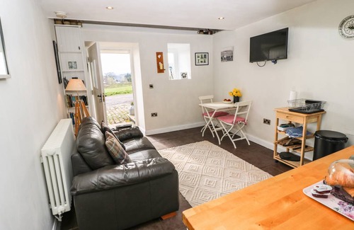 Sowerby Bridge Cottage | Cabin ∙ 1 bedroom ∙ 2 guests
