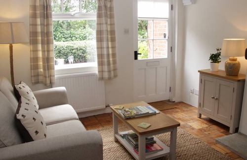 Malpas Cottage | Cabin ∙ 1 bedroom ∙ 2 guests