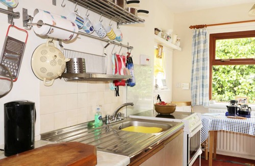 Fraserburgh Cottage | Cabin ∙ 1 bedroom ∙ 2 guests