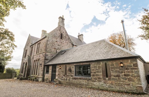 Duddo Cottage | Cabin ∙ 1 bedroom ∙ 2 guests