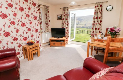 Peak District Cottage | Cabin ∙ 1 bedroom ∙ 2 guests