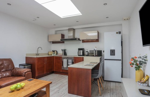 Cemaes Bay Cottage | Cabin ∙ 1 bedroom ∙ 2 guests