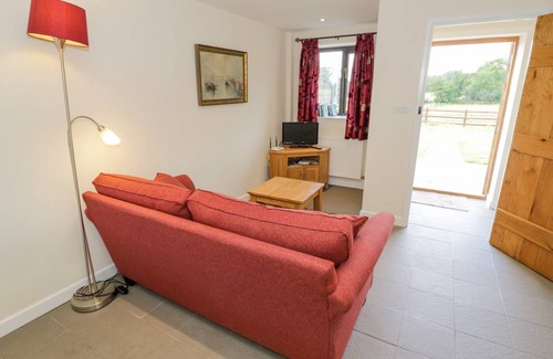 Acton Scott Cottage | Cabin ∙ 1 bedroom ∙ 2 guests