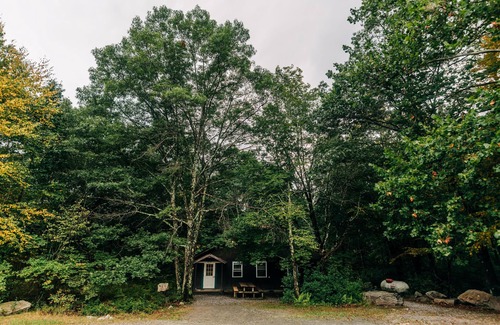 Columbia Cabin | Cabin, 16 Bunks, Kitchen, Bathroom