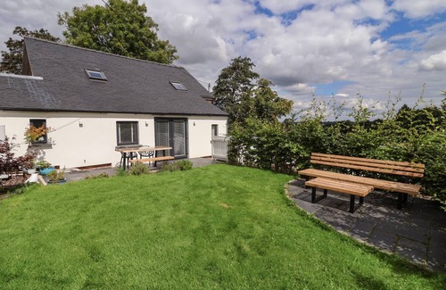 Holestone Moor Cottage | Cabin ∙ 2 bedrooms ∙ 4 guests