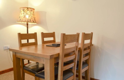 Foxley Cottage | Cabin ∙ 2 bedrooms ∙ 3 guests