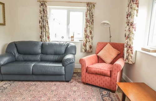 Amlwch Cottage | Cabin ∙ 2 bedrooms ∙ 4 guests