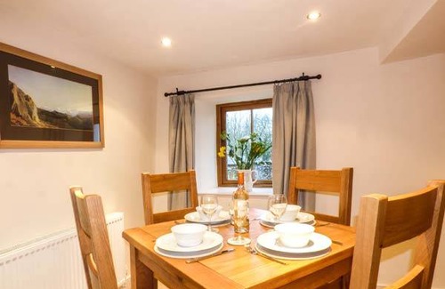 Levens Cottage | Cabin ∙ 2 bedrooms ∙ 4 guests