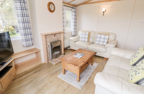 Rhyd-y-foel Cottage | Cabin ∙ 2 bedrooms ∙ 4 guests