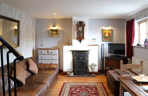 Blakeney Cottage | Cabin ∙ 2 bedrooms ∙ 4 guests