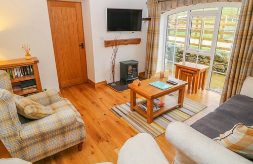 Llanerchymedd Cottage | Cabin ∙ 2 bedrooms ∙ 4 guests