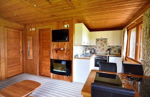 Combpyne Cottage | Cabin ∙ 2 bedrooms ∙ 4 guests