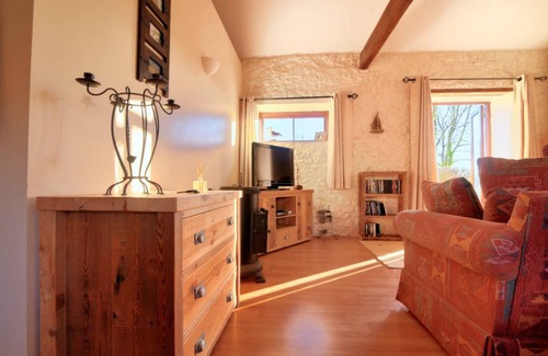 Rousdon Cottage | Cabin ∙ 2 bedrooms ∙ 4 guests