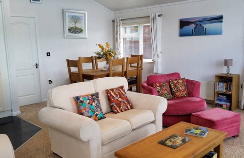 Tavistock Cottage | Cabin ∙ 2 bedrooms ∙ 4 guests