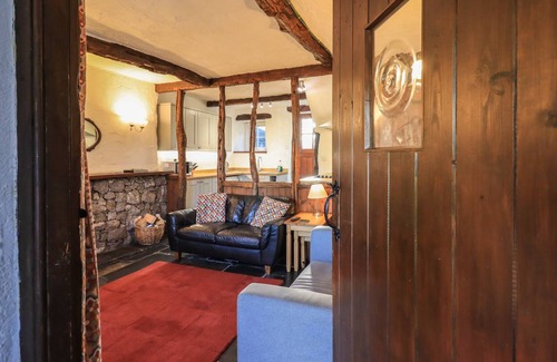 Lindale Cottage | Cabin ∙ 2 bedrooms ∙ 4 guests