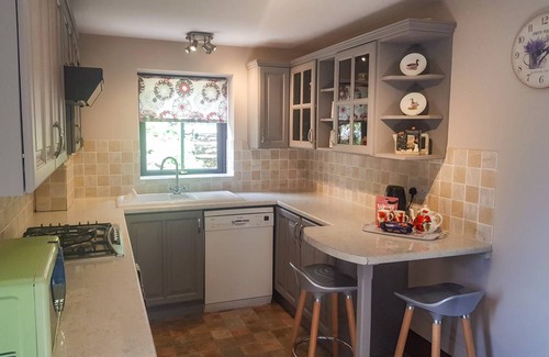 Holestone Moor Cottage | Cabin ∙ 2 bedrooms ∙ 4 guests