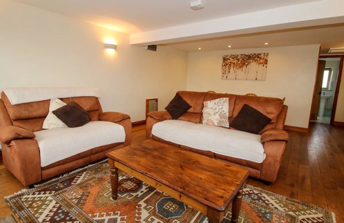 Craven Arms Cottage | Cabin ∙ 2 bedrooms ∙ 4 guests